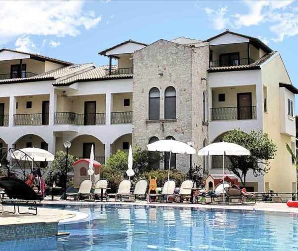 1553095311-Grčka_Hoteli_Hotel_Lesse_Barcino_Tours_(18)