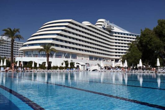 Turska - Lara - Hotel Titanic Beach Lara 5*